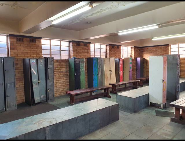 4,500M² FACTORY TO LET IN DUNCANVILLE